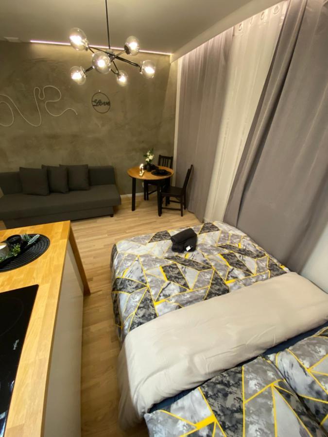 Love Glow Studio Krasków Εξωτερικό φωτογραφία